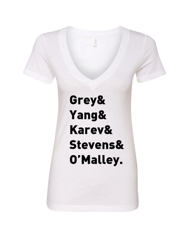 Grey's Anatomy TV Intern Names "Grey, Yang, Karev, Stevens, & O'Malley." V-Neck T-Shirt