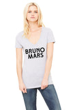 Bruno Mars "Bruno Mars - Unorthodox Jukebox Logo" V-Neck T-Shirt